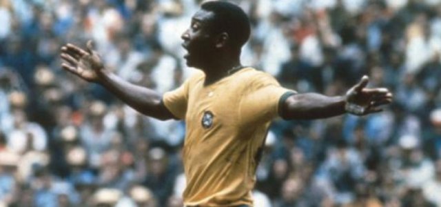 Revista inglesa elege os 100 melhores jogadores da história com Messi em 1º  e Pelé em 4º; veja lista