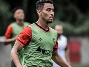 Caíque Souza se despede do Vitória e acerta com o Campinense em definitivo 