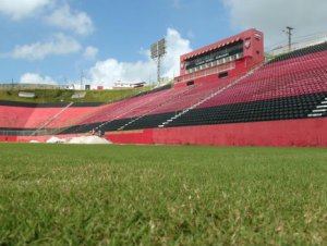 Governo da Bahia decreta diminuição do público nos estádios para até 1.500 pessoas