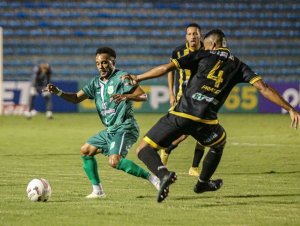 Com empate entre Floresta e Volta Redonda, Vitória escapa de voltar ao Z-4 da Série C