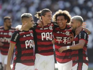 Clube europeu oferece R$ 16 milhões por jogador do Flamengo, diz jornal