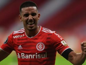 Thiago Galhardo é anunciado como novo reforço de clube do Nordeste
