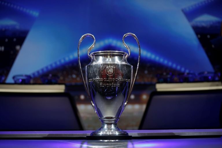 UEFA define fase de grupos da Champions League; confira confrontos