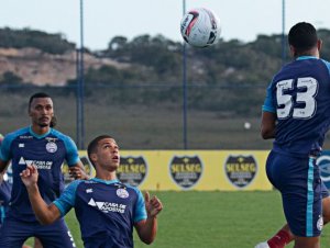 Elenco do Bahia finaliza preparação para enfrentar o Sport, em Recife; veja como foi
