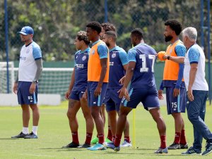 Bahia inicia preparação para enfrentar o Operário-PR com treino técnico