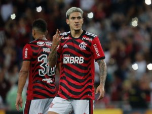 Com show de Pedro, Flamengo goleia o RB Bragantino no Maracanã