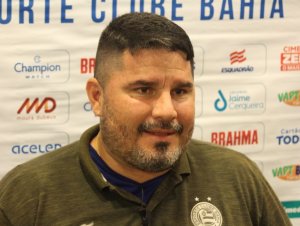 Barroca fala sobre retorno, contrato curto e expectativa pelo acesso do Bahia: ''Acredito demais''