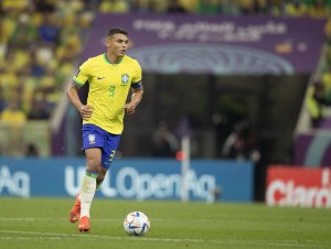 Sem Neymar e Danilo, seleção brasileira está escalada para enfrentar a Suíça; confira