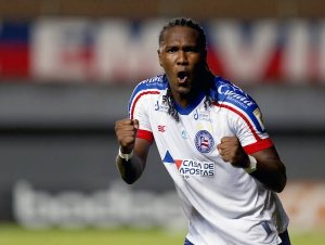 Bahia anuncia fim do vínculo com Hugo Rodallega 