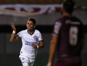 Sem sustos, Bahia atropela a Jacuipense no Pituaçu e avança na Copa do Brasil