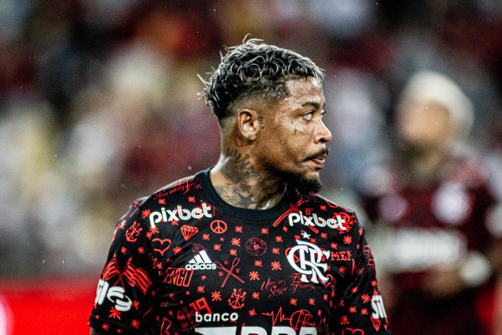 Corinthians avança para contratar zagueiro desejado pelo Flamengo