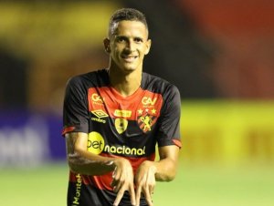 CBF dá aval para o Bahia registrar Luciano Juba; Sport tenta melar o negócio  
