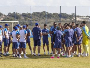 Após folgas, Bahia inicia preparação para enfrentar o Flamengo