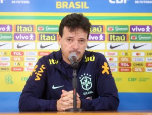 Com retorno de jogador do Flamengo, Diniz convoca Seleção Brasileira para jogos das Eliminatórias