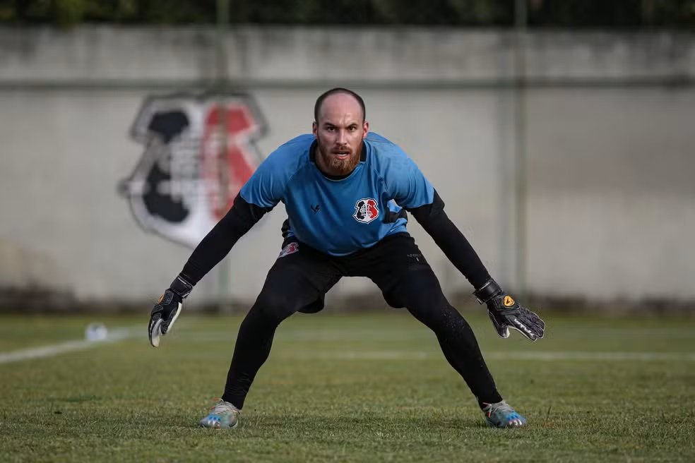 Goleiro do Santa Cruz revela amea as de morte ap s elimina o na