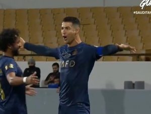Com direito a hat-trick, Cristiano Ronaldo vive noite mágica em goleada do Al-Nassr