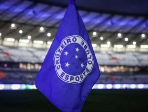 Cruzeiro avança por acerto com novo técnico após demissão de argentino; saiba quem