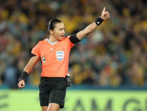 Pela primeira vez na história, apenas mulheres assumem arbitragem em jogo do Brasileirão; confira