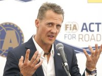 Schumacher anuncia aposentadoria da Fórmula 1
